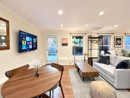 Garden Retreat • Easy Transit to Downtown & UCSF - Image 2